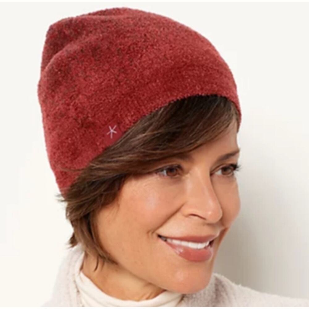 NWT Barefoot Dreams Barefoot Dreams CozyChic Confetti Beanie Crimson Rosewood